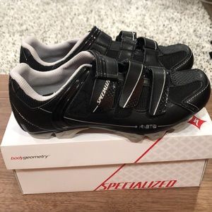 Specialized cycling shoes